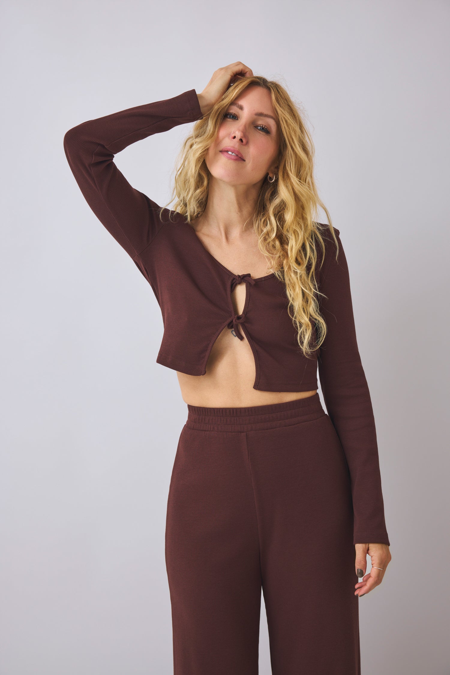 Cardigan mit Schnürung Brit - dark chocolate | PRE-ORDER Ende September
