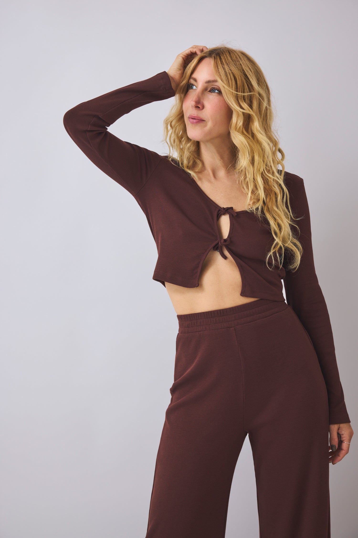 Cardigan mit Schnürung Brit - dark chocolate | PRE-ORDER Ende September