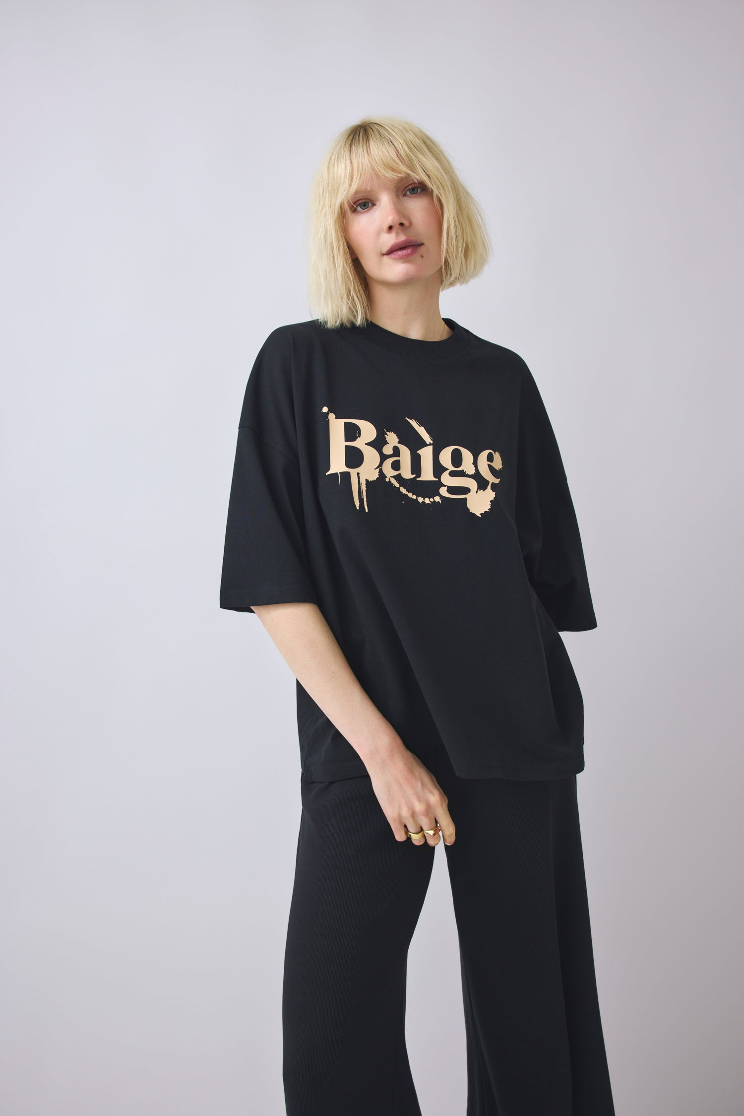 T-Shirt Baìge Blots - black | PRE-ORDER Ende August (Kopie)